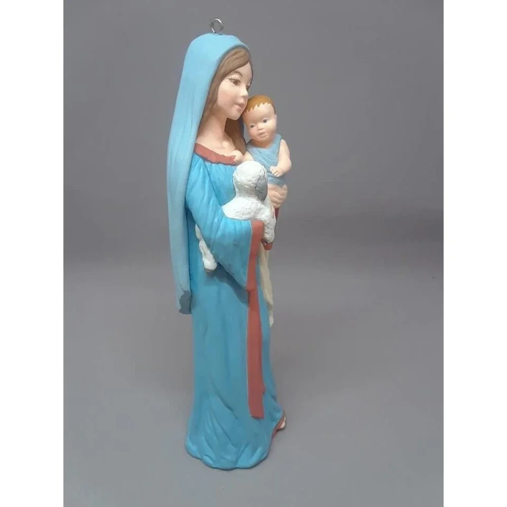 Hallmark Ornament Madonna and child